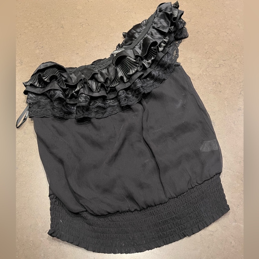 Bebe One Shoulder Ruffle Black Top Sz: M